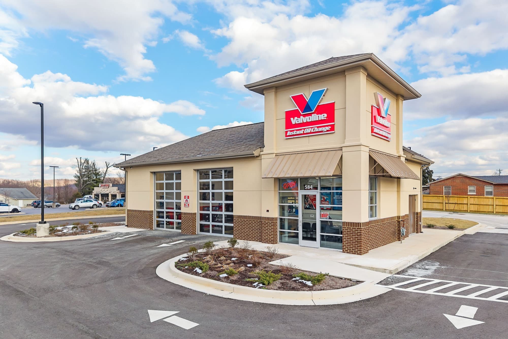 Aerial of Valvoline Instant Oil Change in Algood, TN